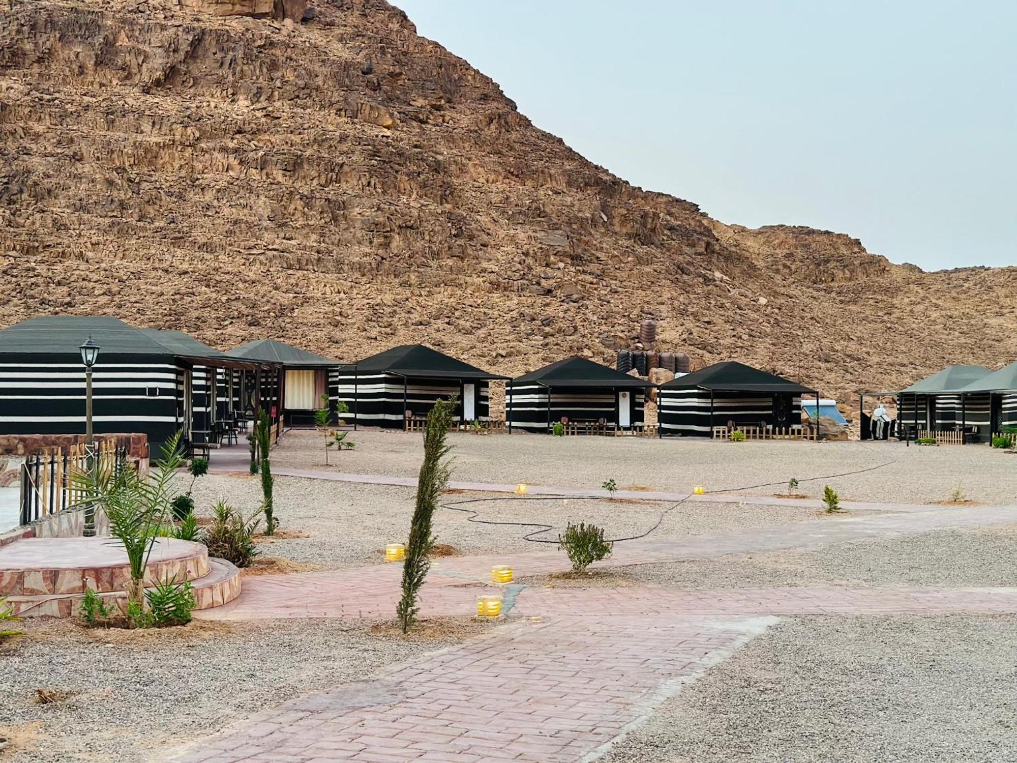 Hotel Shakria Bedouin Life Camp Wadi Rum Zewnętrze zdjęcie