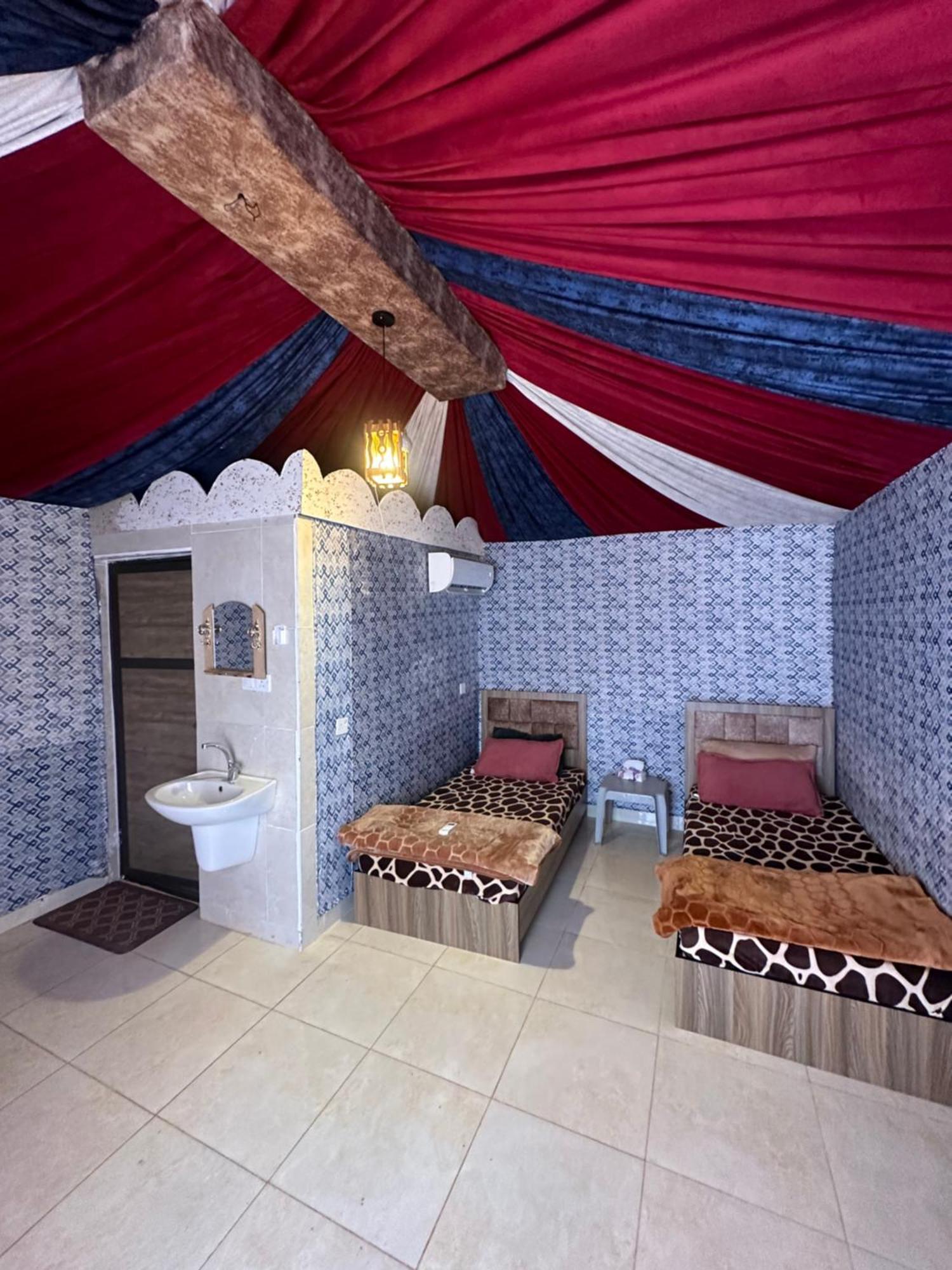 Hotel Shakria Bedouin Life Camp Wadi Rum Zewnętrze zdjęcie
